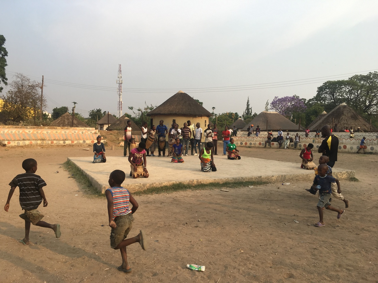 Adaptation of the small intestine to microbial pathogens in Zambian children with stunting