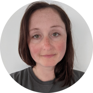 Go to the profile of Holly Thompson