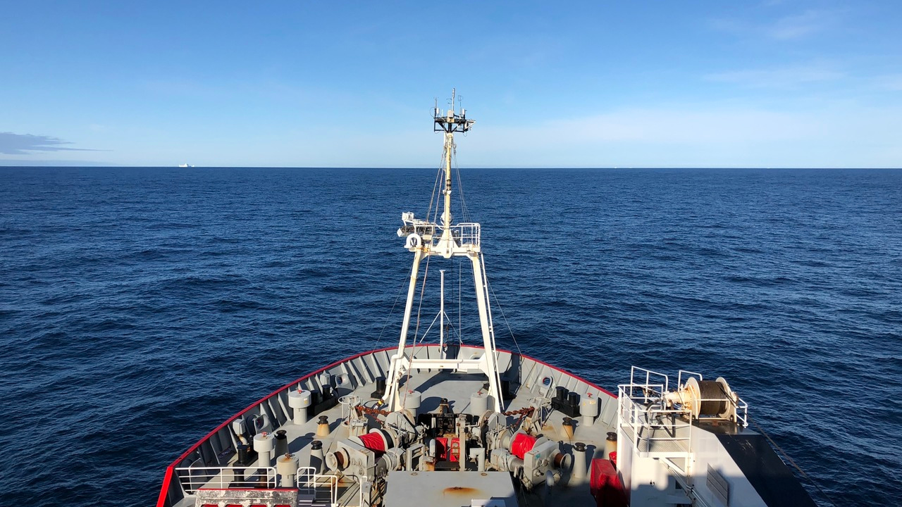 Bio-GO-SHIP: Generating high resolution surface ocean metagenomes through international collaboration 