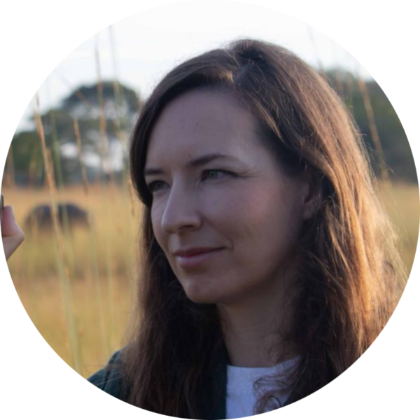 Go to the profile of Lisa Olivier