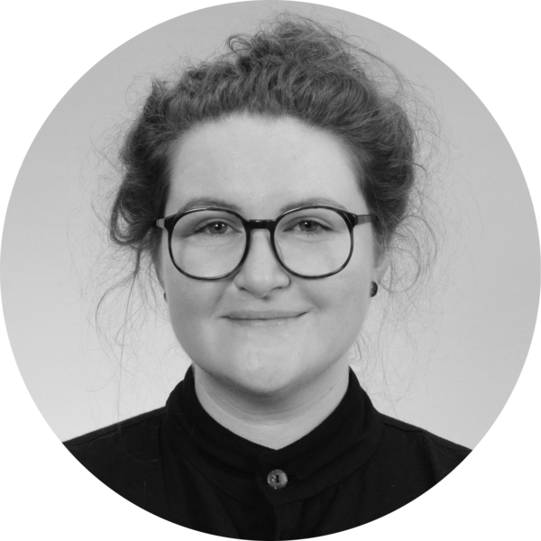 Go to the profile of Lena Barra