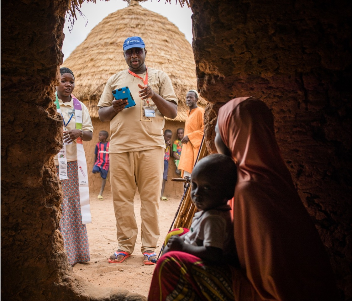 Mass distribution of azithromycin to children in rural Niger reduced all cause mortality. Can multiplex antibody testing shed light on the mechanism?