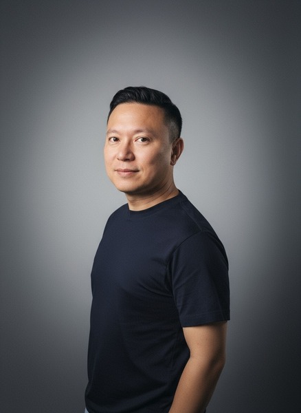 Go to the profile of Junling Guo