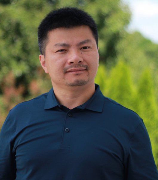 Go to the profile of Xiankun Zeng