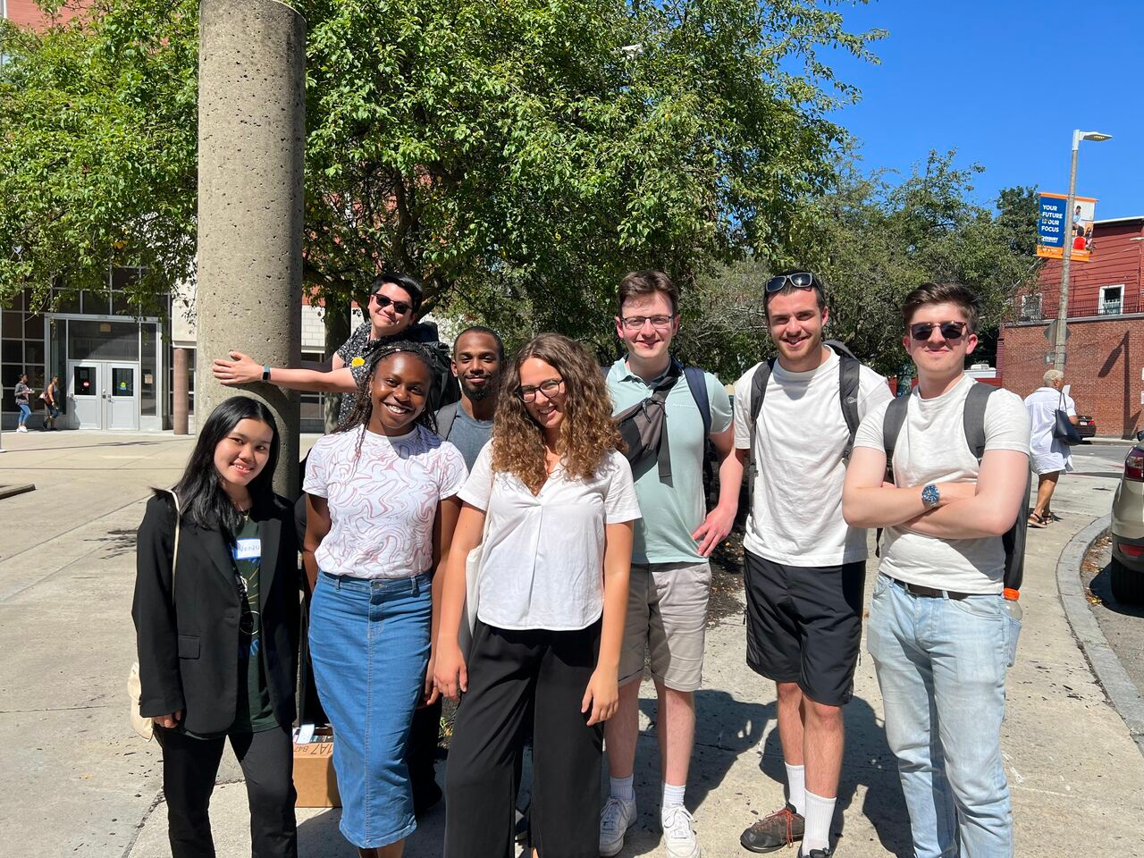 The Doing of Design for the Digital Divide: LiA Report