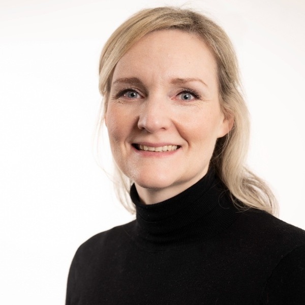 Go to the profile of Sarah Lovelock