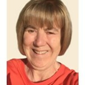 Go to the profile of Stephanie Hawthorne