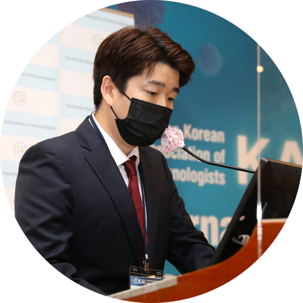 Go to the profile of Amos Lee