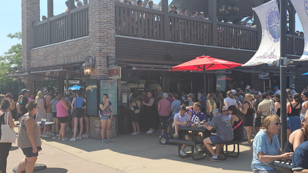 Transforming a Vendor’s Customer Experience at the Minnesota State Fair with Digital Signage, Two Years Running