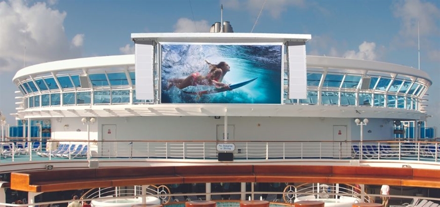 Cruise Ships and Digital Signage