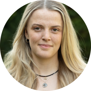 Go to the profile of Madelaine Grove