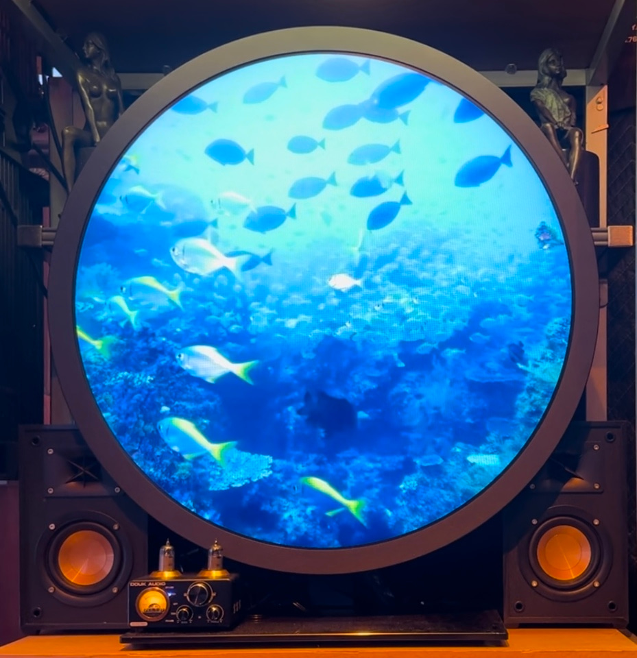  World's First Round Shape LCD Smart TV from Nova Vision NY