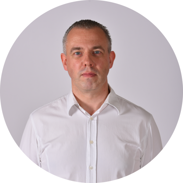 Go to the profile of Kris Vanlommel