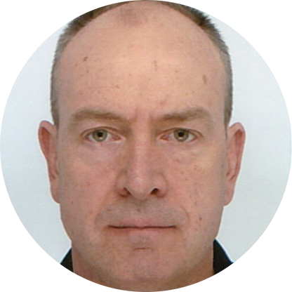 Go to the profile of Robert Smith