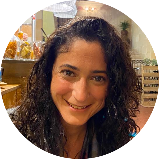 Go to the profile of Helena