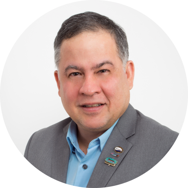 Go to the profile of Jorge Him