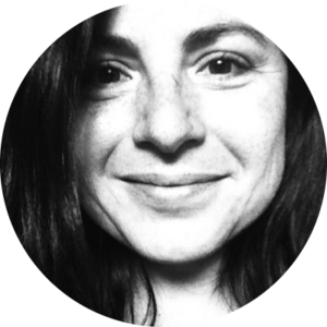 Go to the profile of Carolina López