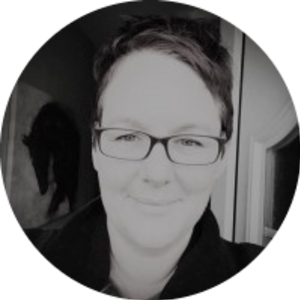 Go to the profile of Caroline Hunter