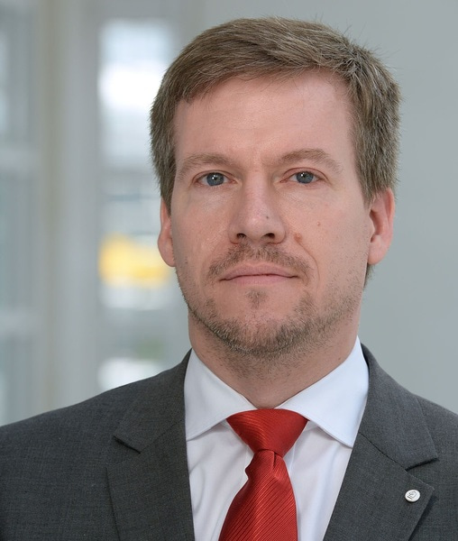 Go to the profile of Niels Peter Thomas