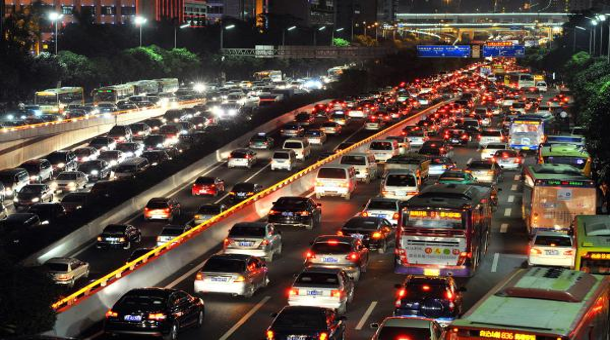 Aqueous secondary organic aerosol: biogenic or fossil?