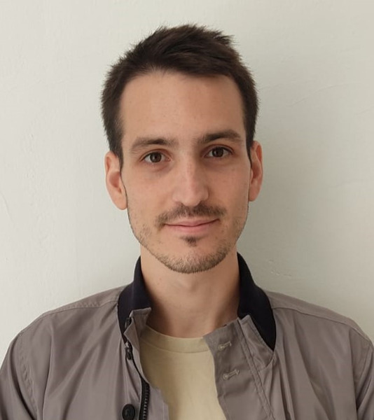 Go to the profile of Julio Arrechea