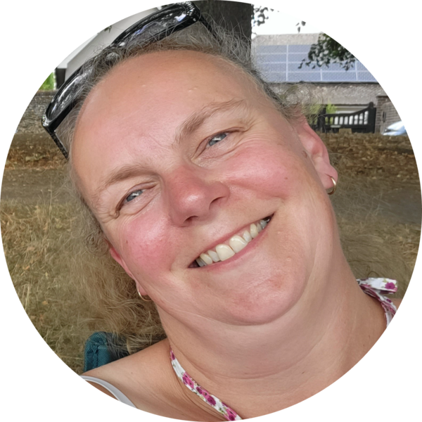 Go to the profile of Kelly Stallwood