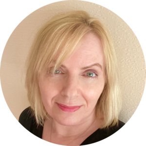 Go to the profile of Tania Tirraoro