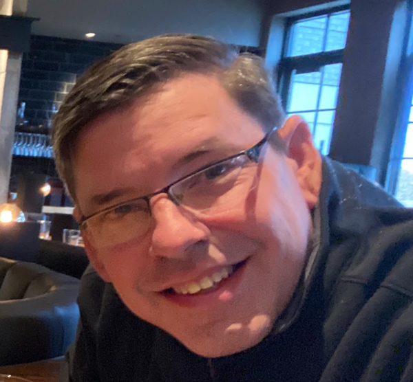 Go to the profile of John Williams