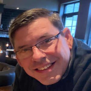 Go to the profile of John Williams