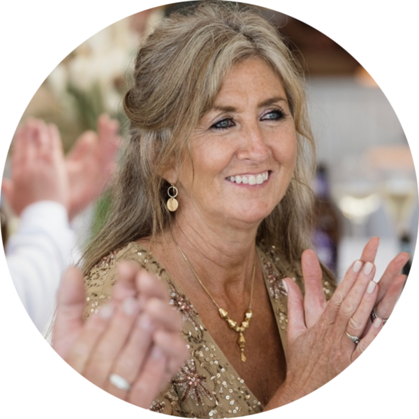 Go to the profile of Lizzie