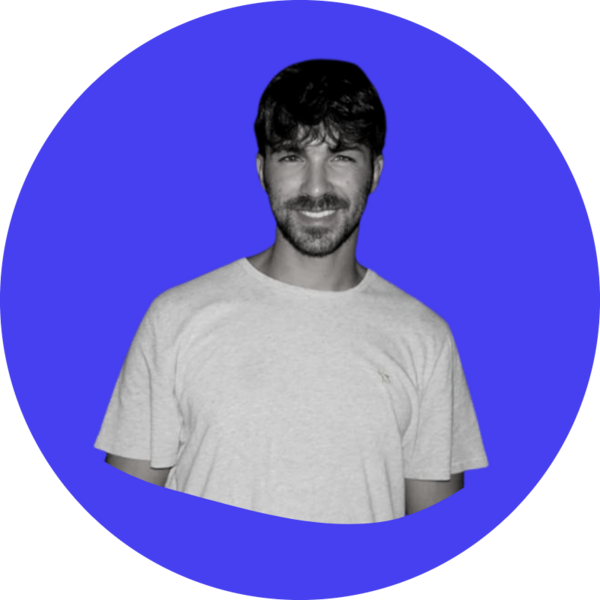 Go to the profile of Alessio