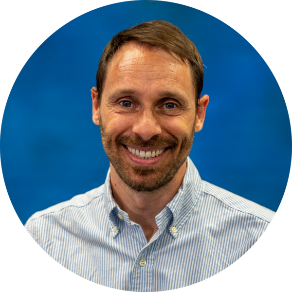 Go to the profile of Roberto