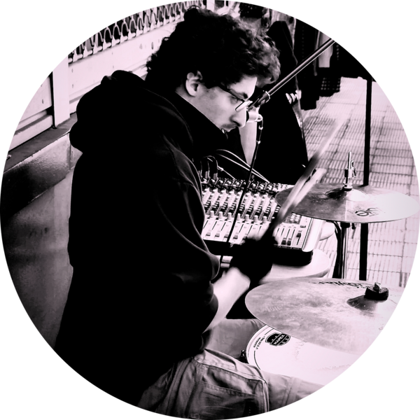 Go to the profile of Ricard Martín