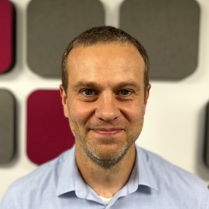 Go to the profile of Alexander Manifold