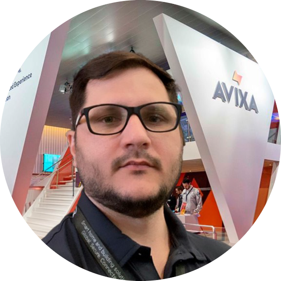 Go to the profile of Vinicius Ramos