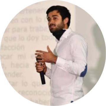 Go to the profile of Angel Lorca