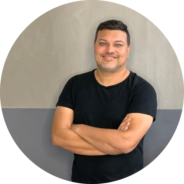 Go to the profile of Lucas Valencia