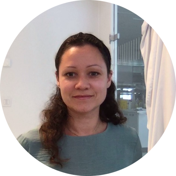 Go to the profile of Caroline E. Nunes-Xavier