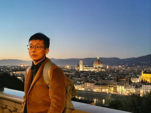 Go to the profile of Dongxu Cai