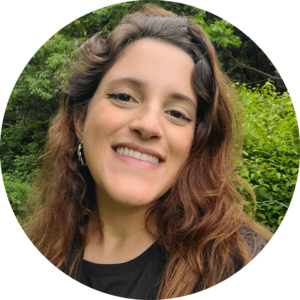 Go to the profile of Victoria Souza