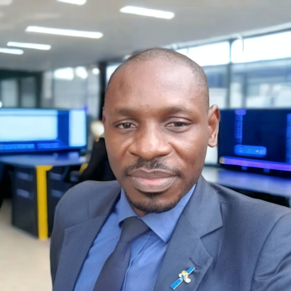 Go to the profile of Chucx Ivan