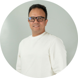 Go to the profile of Richard Santa