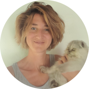 Go to the profile of Géraldine