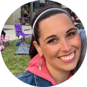 Go to the profile of Lauren Root