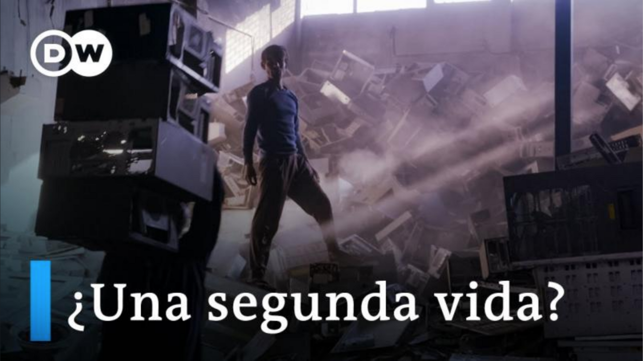 From Trash To Treassure (Esp - Eng)