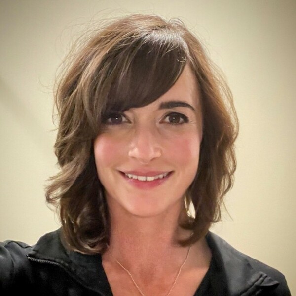 Go to the profile of Robin L. Mefford