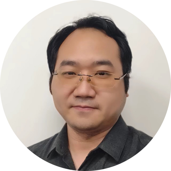 Go to the profile of Yiyuan Xia