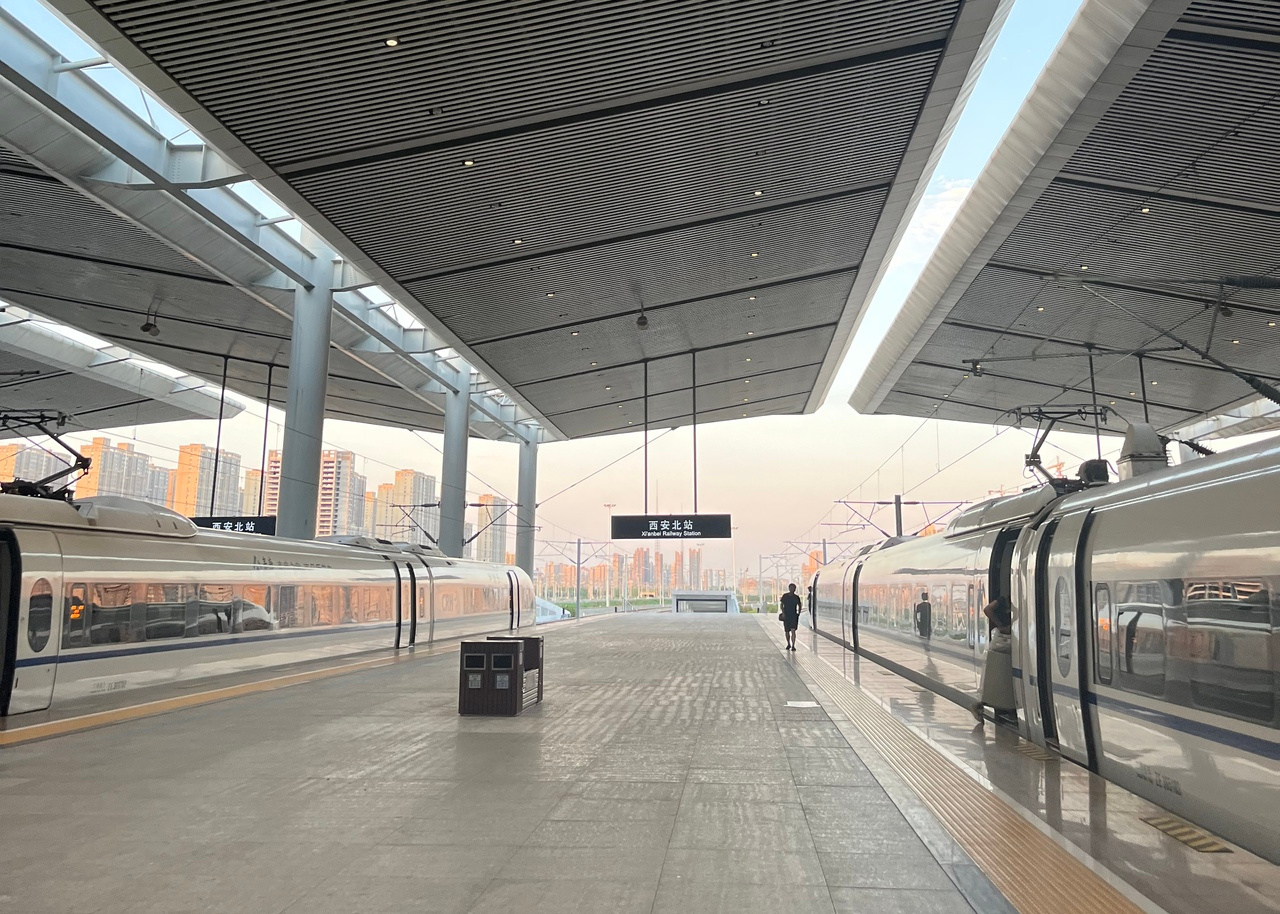 China's High-Speed Rail Revolution: A Journey Through Materials and Sustainability