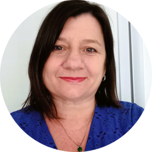 Go to the profile of Claire