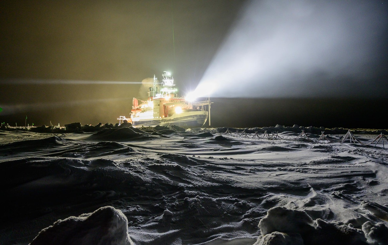 One year of aerosol data from the central Arctic Ocean